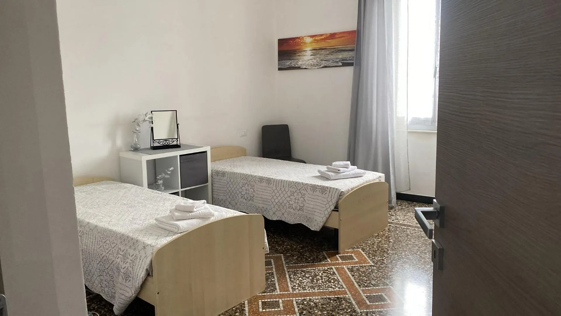 Casa Sole E Luna Genoa 0*,  Italy