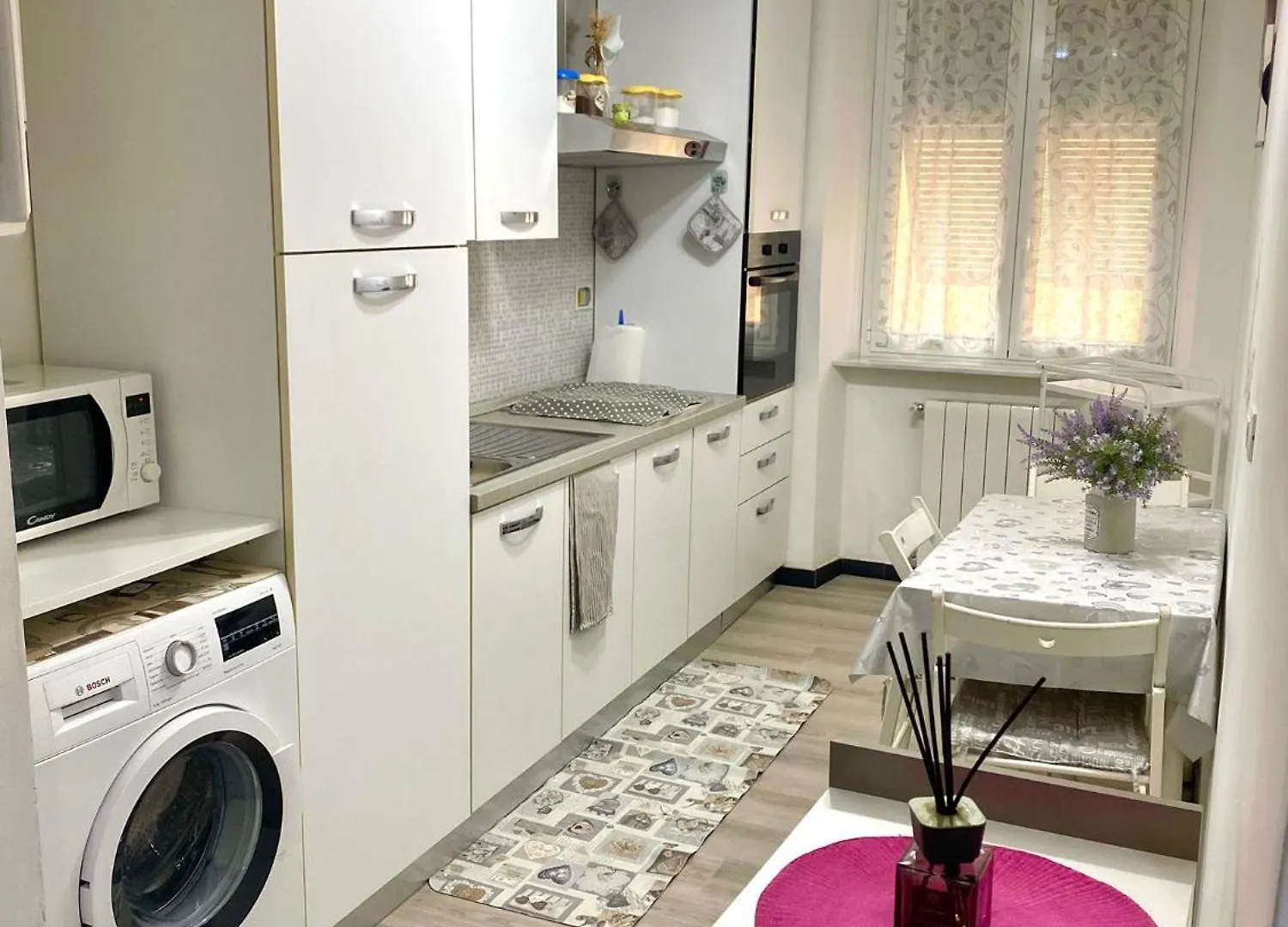 Casa Sole E Luna Gênes 0*,